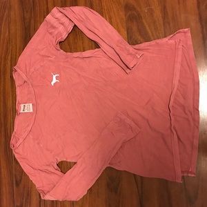 Victoria’s Secret PINK log sleeved T-shirt